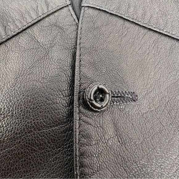 Vintage Irvine Park Men’s Black Leather Button Vest Lined Pockets Biker Size XL - Picture 13 of 14